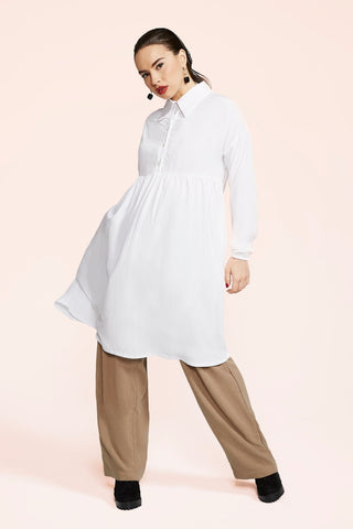 ROBE HADJANI