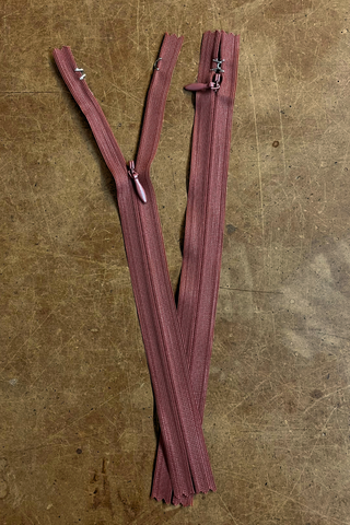 Invisible zipper + 9" hooks