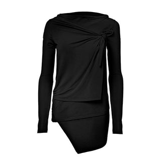 Haut asymétrique à manches longues noir.