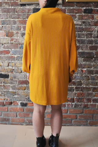 ZENIA DRESS - SECOND-HAND