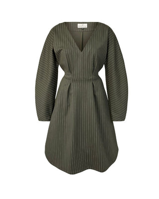 ROBE NEFERTITI