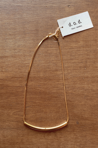 JULLA NECKLACE