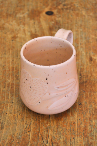 LARGE BOTANICAL RELIEF MUG