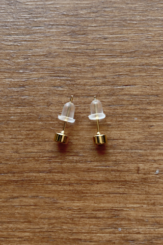 PUKKE EARRINGS