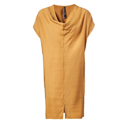 Robe tunique ample à encolure drapée ambre