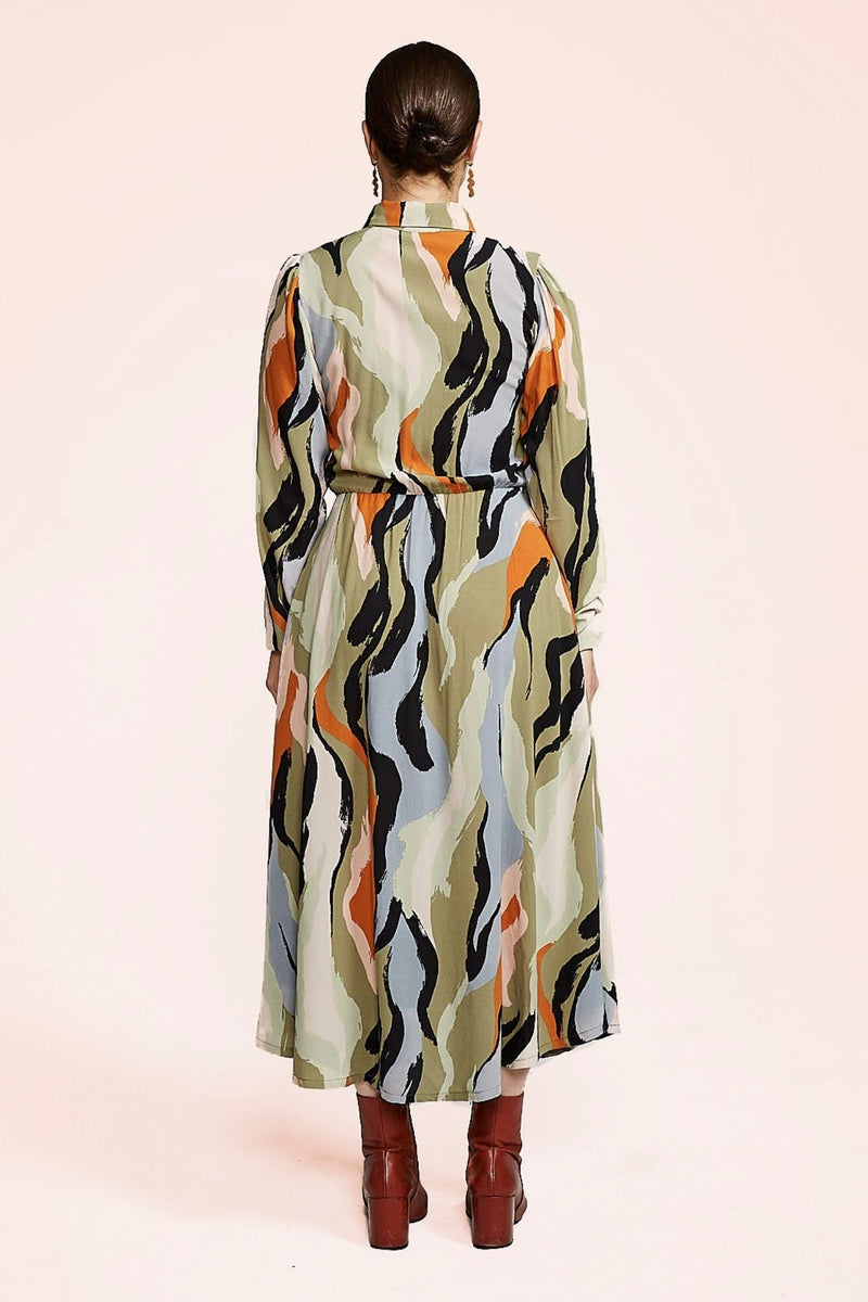 ROBE HAKIMA