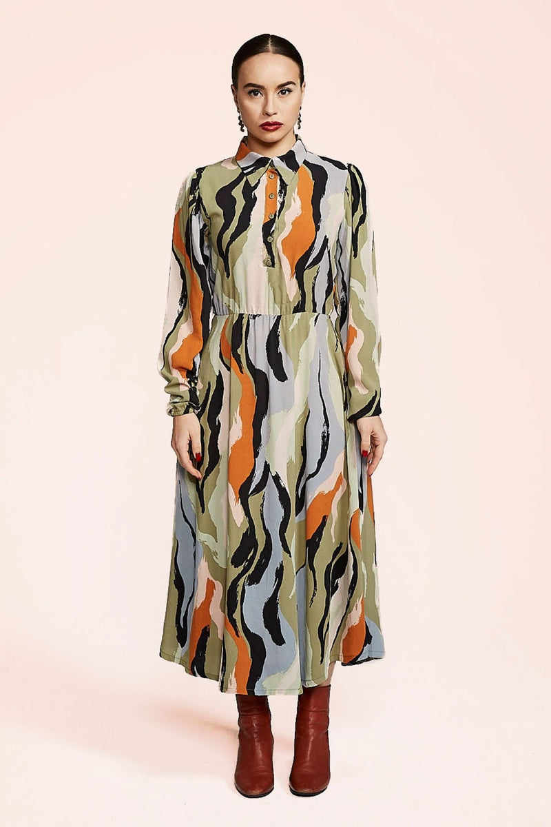 ROBE HAKIMA